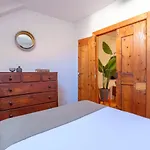 Appartement Breathtaking River-city View Two Private Terraces 3 Bedrooms And 3 Bathrooms 17th Century Building Bica Chiado District Lisboa