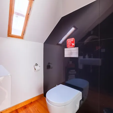 Breathtaking River-city View Two Private Terraces 3 Bedrooms And 3 Bathrooms 17th Century Building Bica Chiado District 公寓 Lisboa