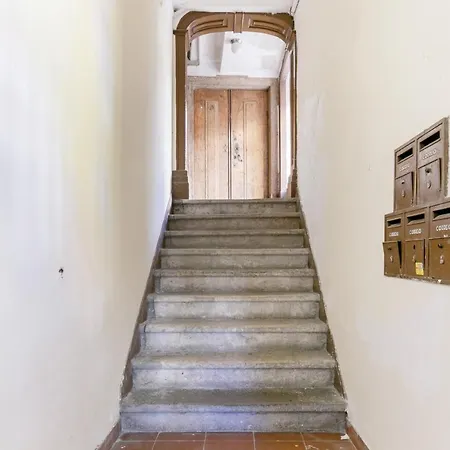 Breathtaking River-city View Two Private Terraces 3 Bedrooms And 3 Bathrooms 17th Century Building Bica Chiado District Daire *